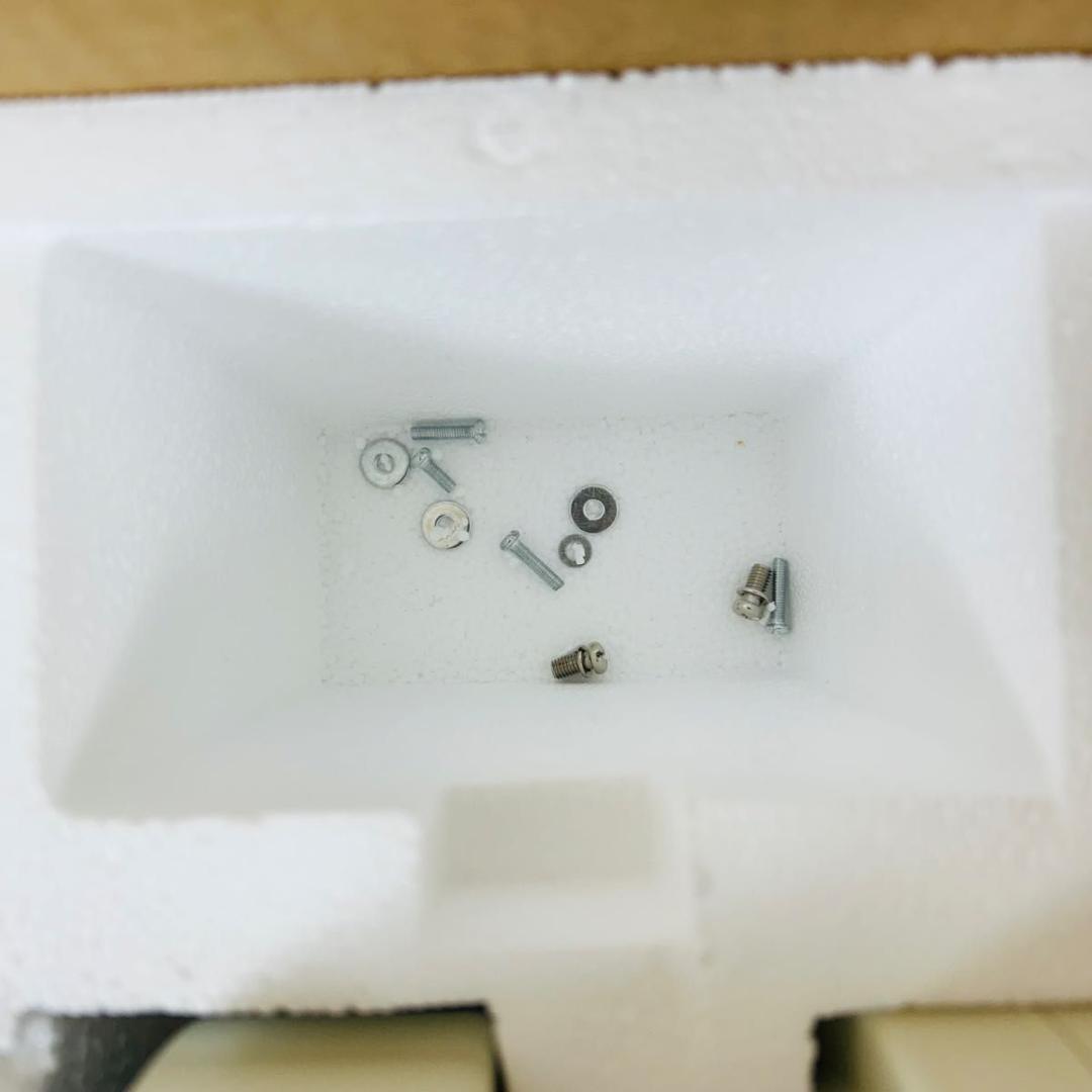 LOWYA シーリングファンライト 6灯 ラスボルタ 未使用品 開封