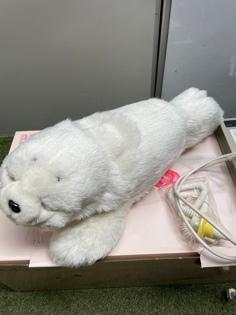 PARO MCR-800 アザラシ型ぬいぐるみ　通電のみ確認