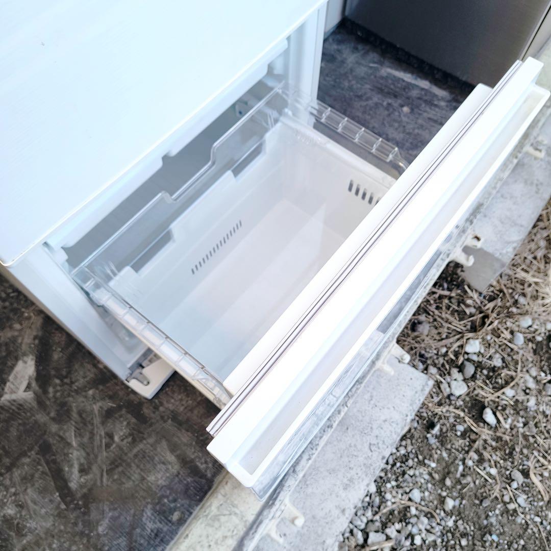 37運搬取付無料！グレインホワイト純正東芝スタイリッシュ冷蔵庫！完動品超美品！