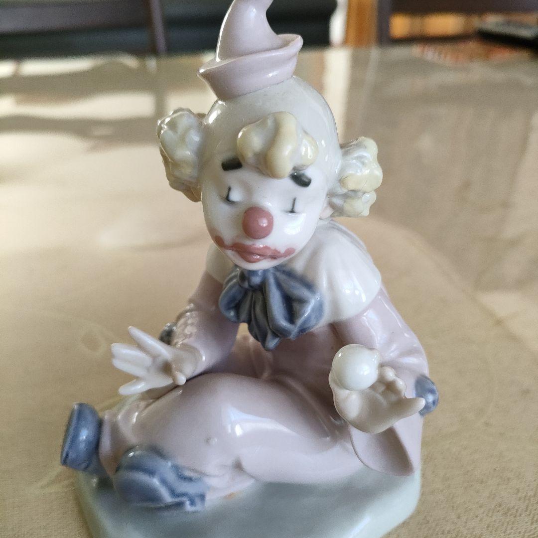 リヤドロ　フィギュリン　ピエロ