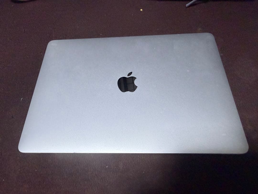 MacBook Pro 13インチ 2020年モデル / SSD 512GB /