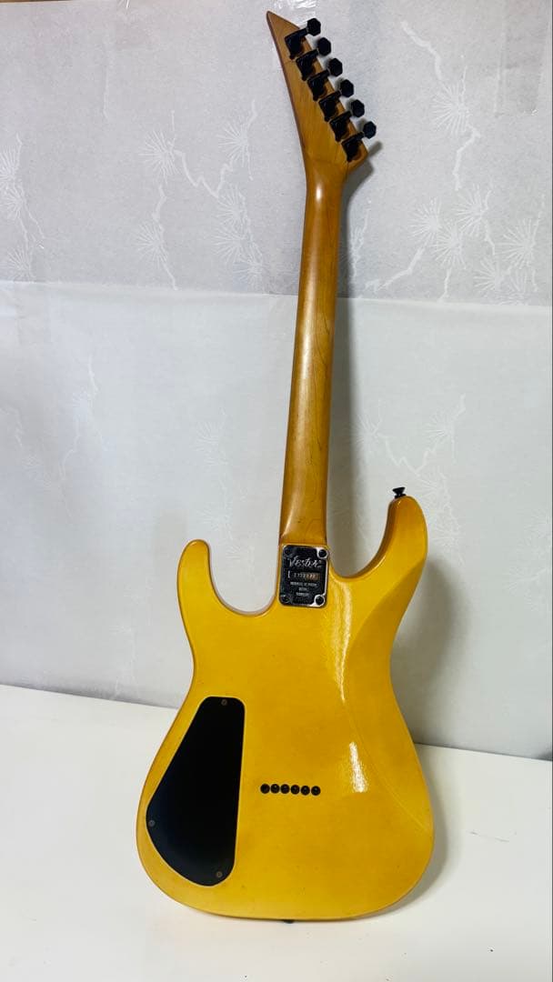 VESTER MANIAC エレキギター
