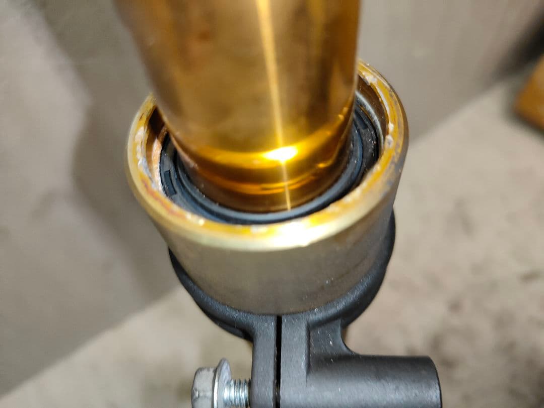 シグナスX 用 30パイ RPMレーシング製フォーク ラジアルキャリパー付き