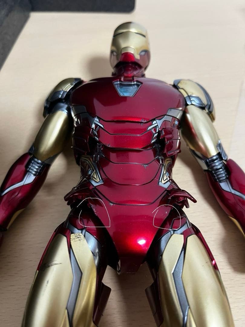 ホットトイズ　アイアンマン　マーク85 ヘッド付き