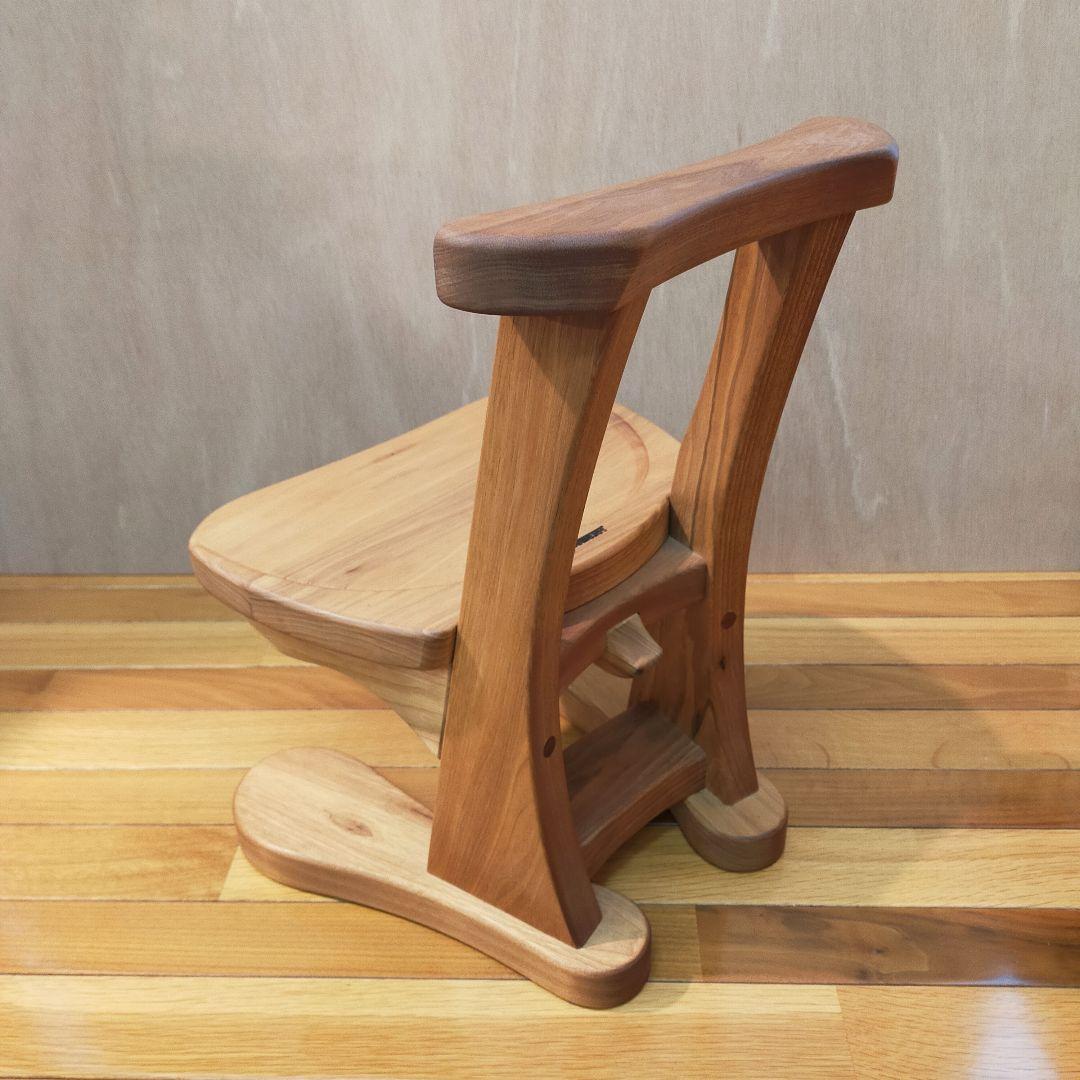 子供椅子 クルミの子供イス
