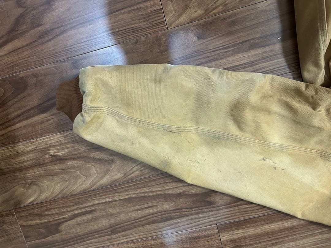 Carhartt アクティブジャケット・良い感じのフェード感