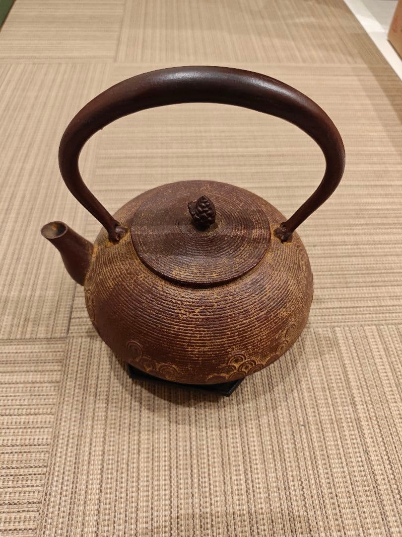 南部鉄器　鉄瓶(佐藤 勝久 作)　幸工芸