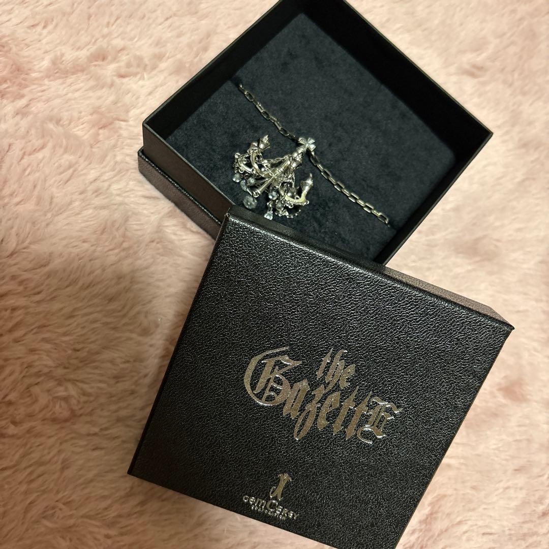 the GazettE シャンデリア型ネックレス