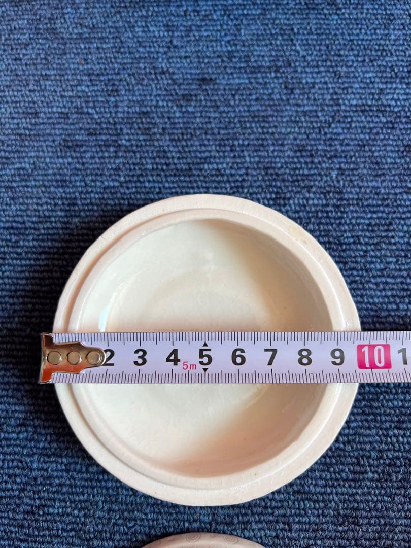 853  茶道具　平戸焼　十五代中里茂右衛門造　白磁　虎　香合　未使用