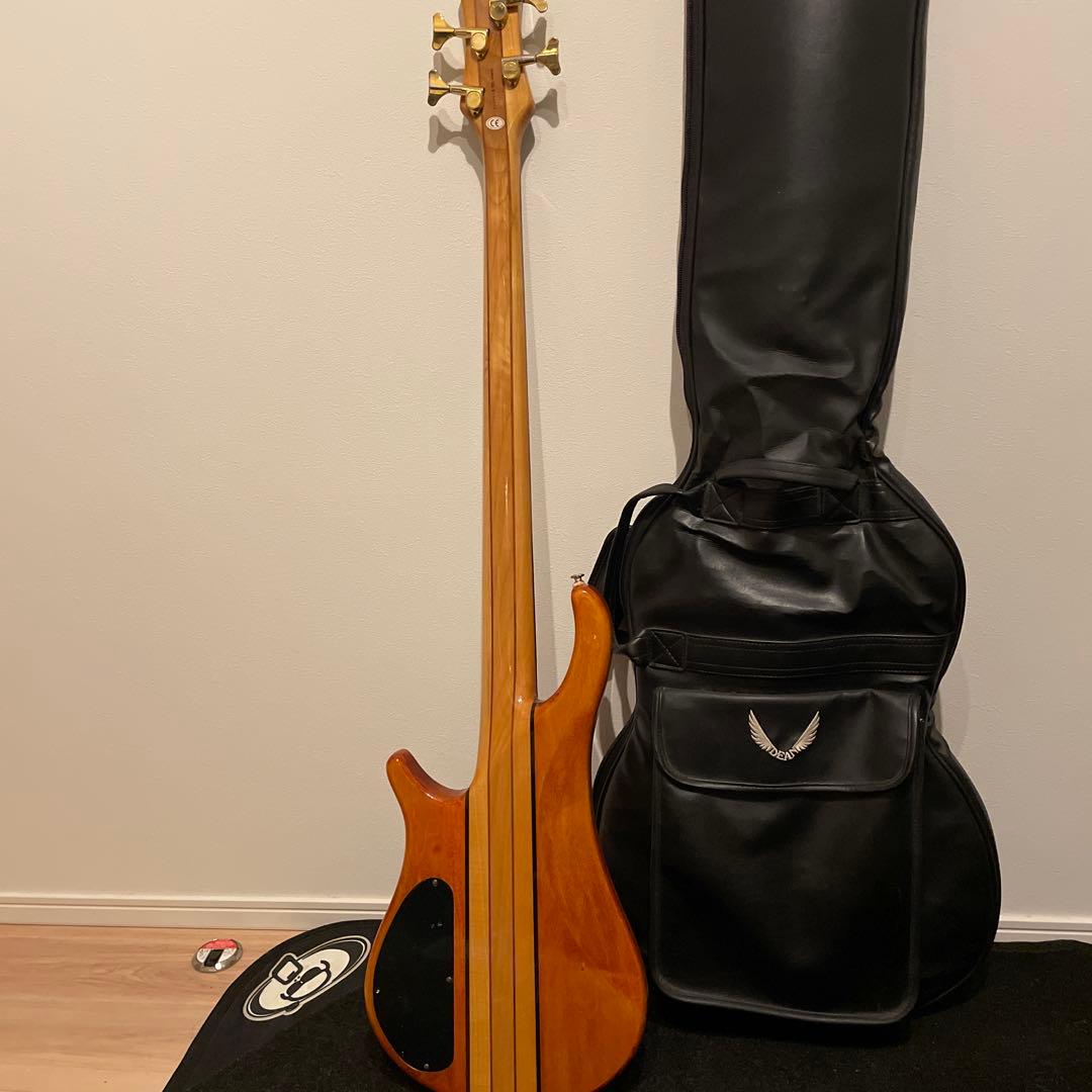 DEAN guitar ディーン Razor アンバー 4弦ベース 専用ケース付