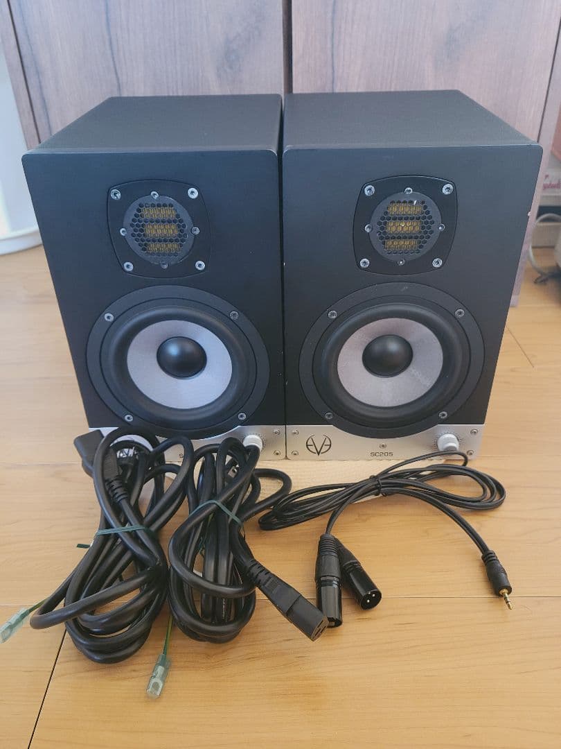 EVE AUDIO SC205 スタジオモニタースピーカー