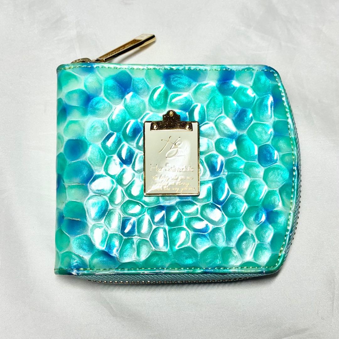 【人気】 ハースケジュール 二つ折り財布 ビューティフルアイランド 完売品