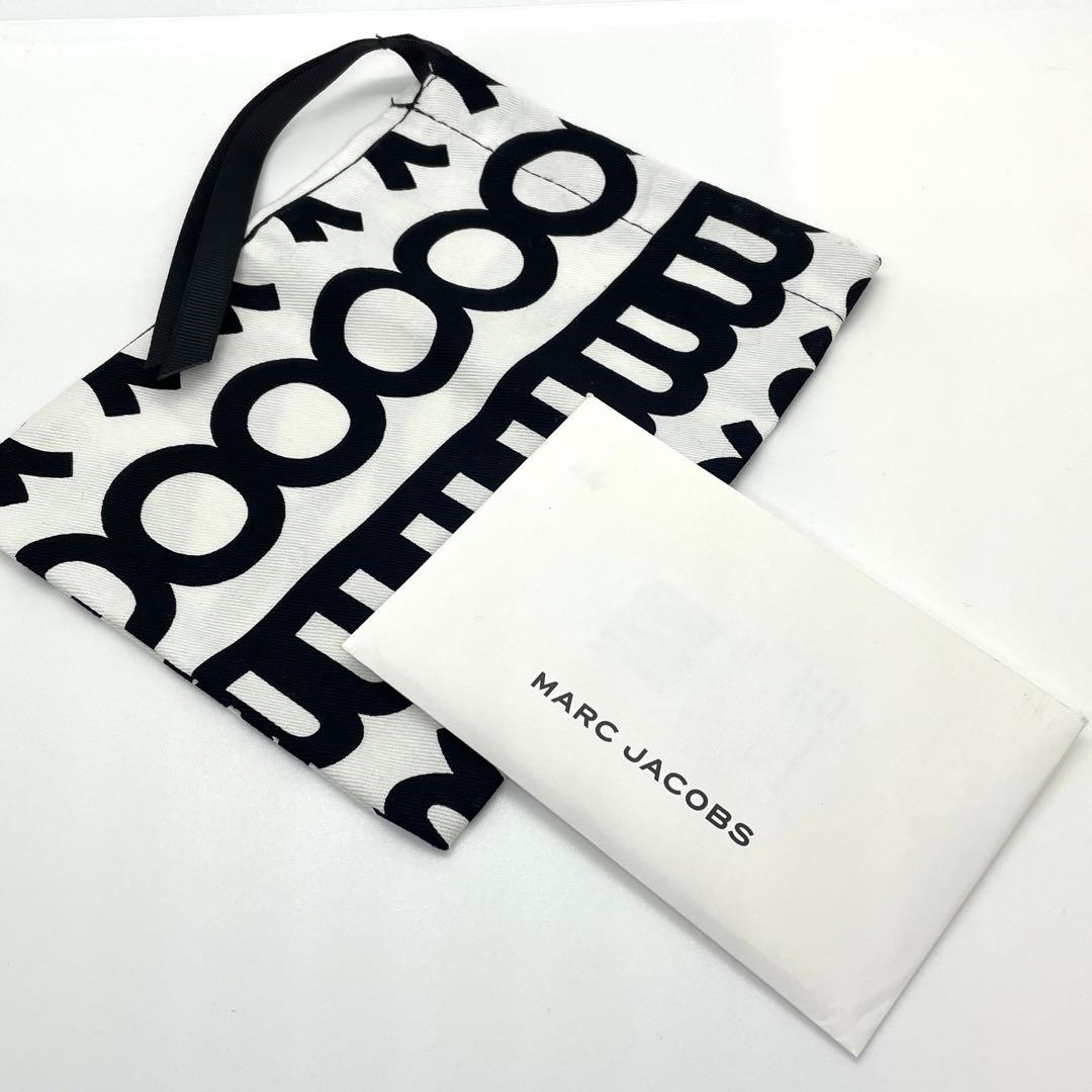 マークジェイコブス ブラック 二つ折り財布