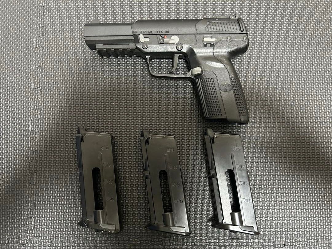 マルシン FN Five-seveN その他付属品セット