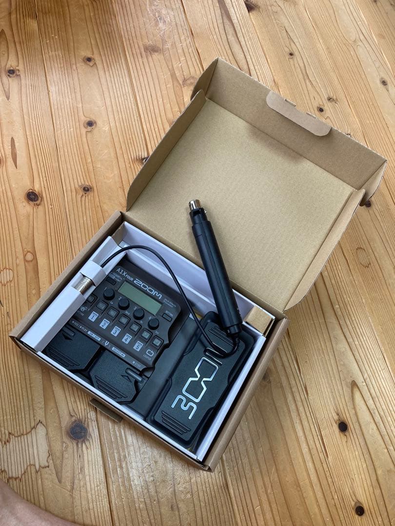 超美品　Zoom A1X Four