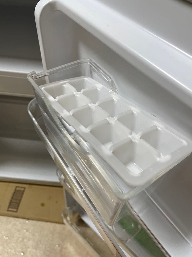 ステンレススチール冷蔵庫 上段冷蔵室 下段冷凍室