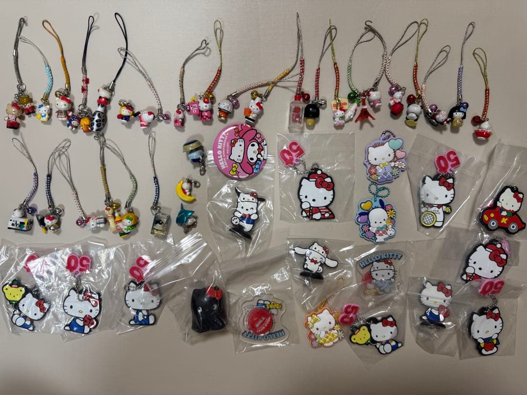 ご当地キティ　まとめ売り　他　285個セット【4495