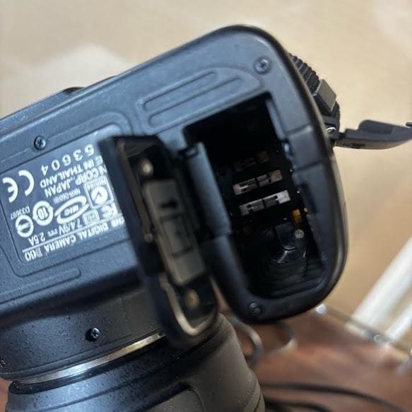 デジタルカメラ Nikon D60 AF-S 18-55mm VR Nikon SB-26