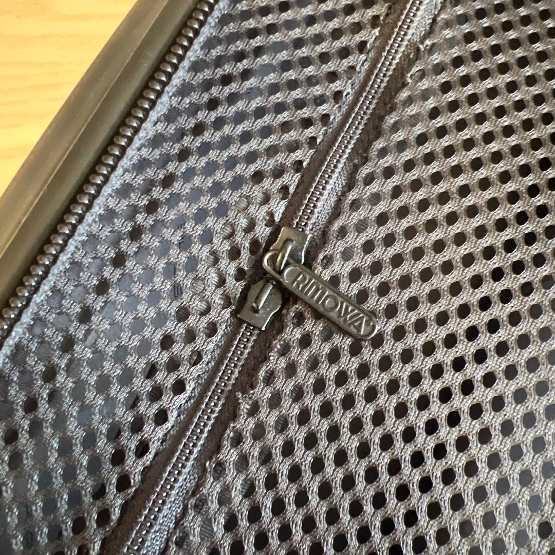 リモワ　ポルシェ コラボ　スーツケース　機内持ち込み