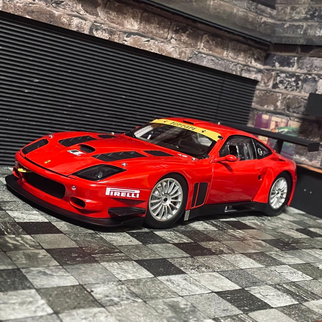 1/18 京商 フェラーリ 575 GTC エヴォルツォーネ 2005