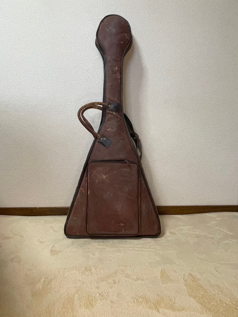 P*e様 Greco V型エレキギター クリーム色