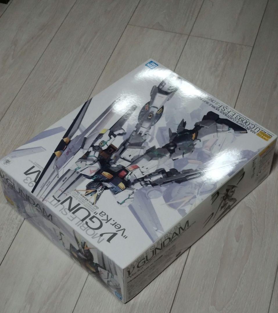 マスターグレード　ニューガンダム　1/100　Ver.Ka 未組み立て