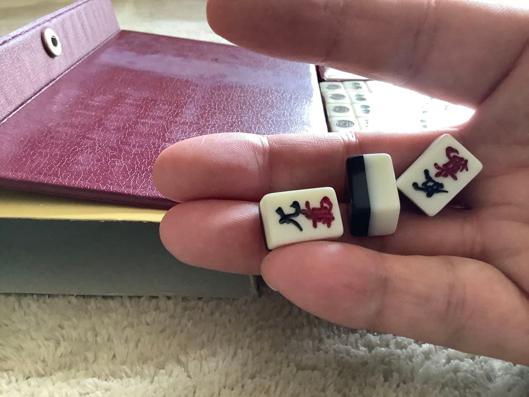 麻雀牌セット 赤色ソフトケース　ミニサイズ版