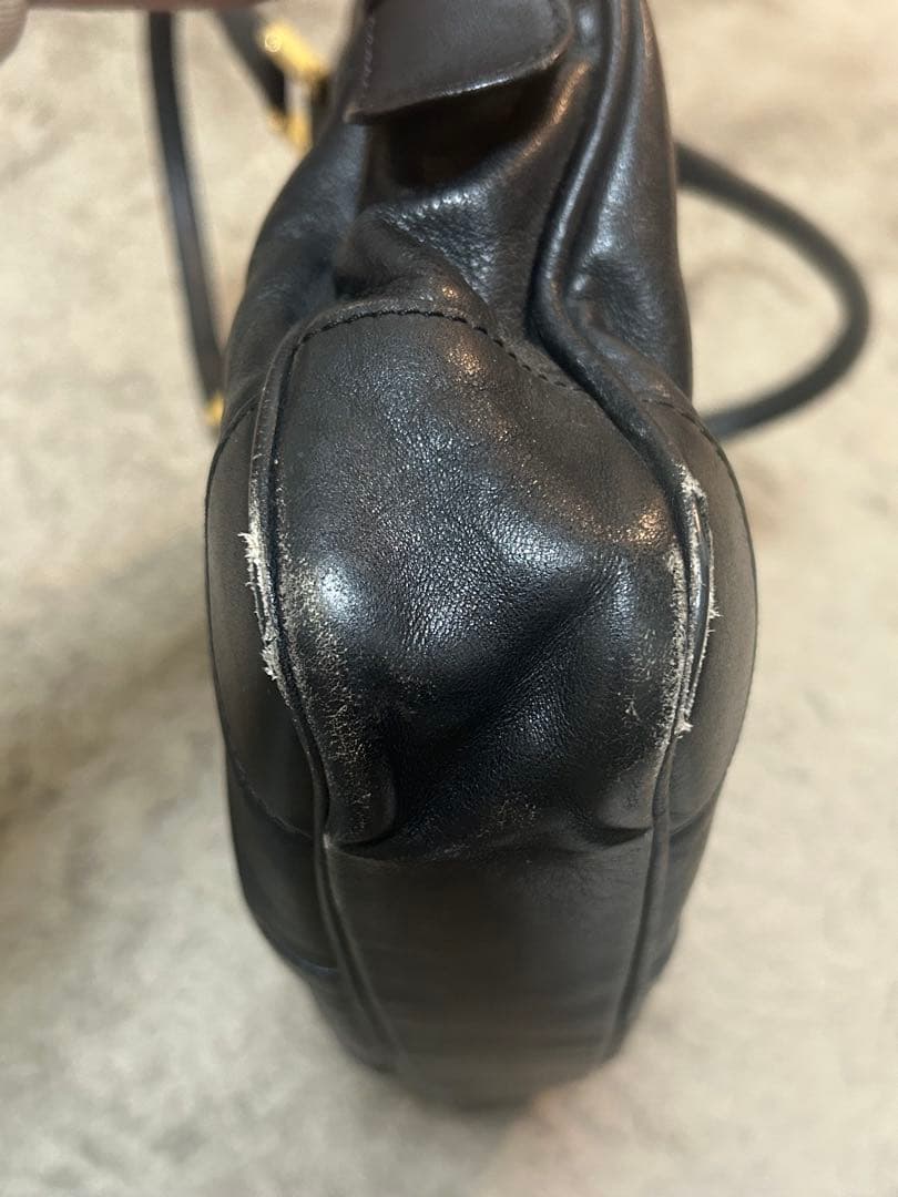 ■LOEWE（ロエベ） /レザー/ ハンドバッグ/ ブラック 黒