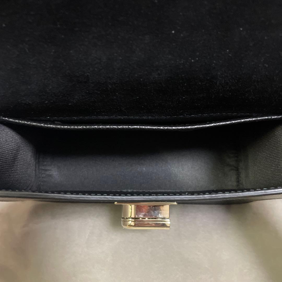【新品未使用】FURLA フルラ　ショルダーバッグ　黒　ブラック　チェーン　本革