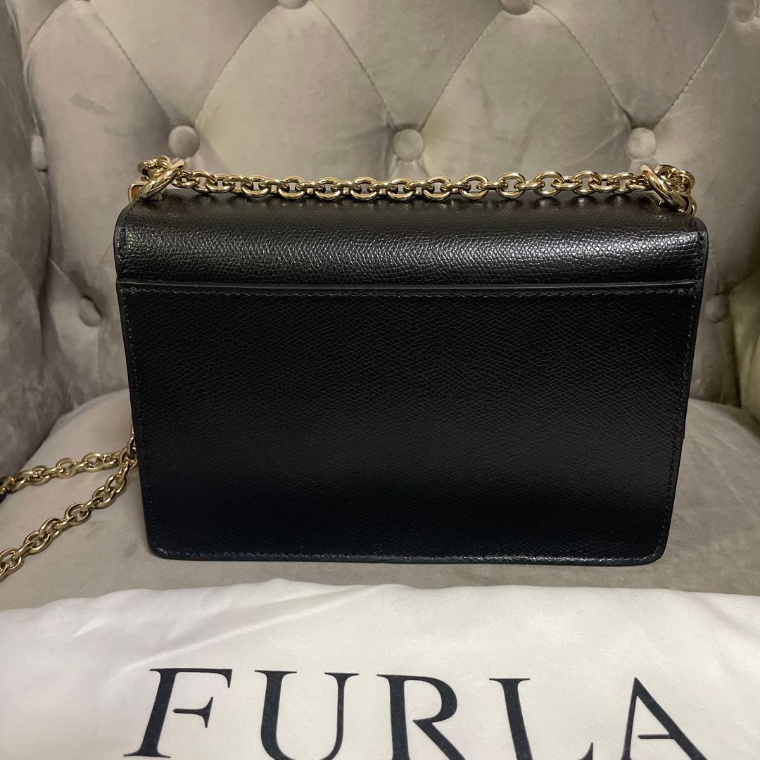 【新品未使用】FURLA フルラ　ショルダーバッグ　黒　ブラック　チェーン　本革