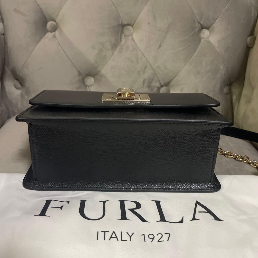 【新品未使用】FURLA フルラ　ショルダーバッグ　黒　ブラック　チェーン　本革