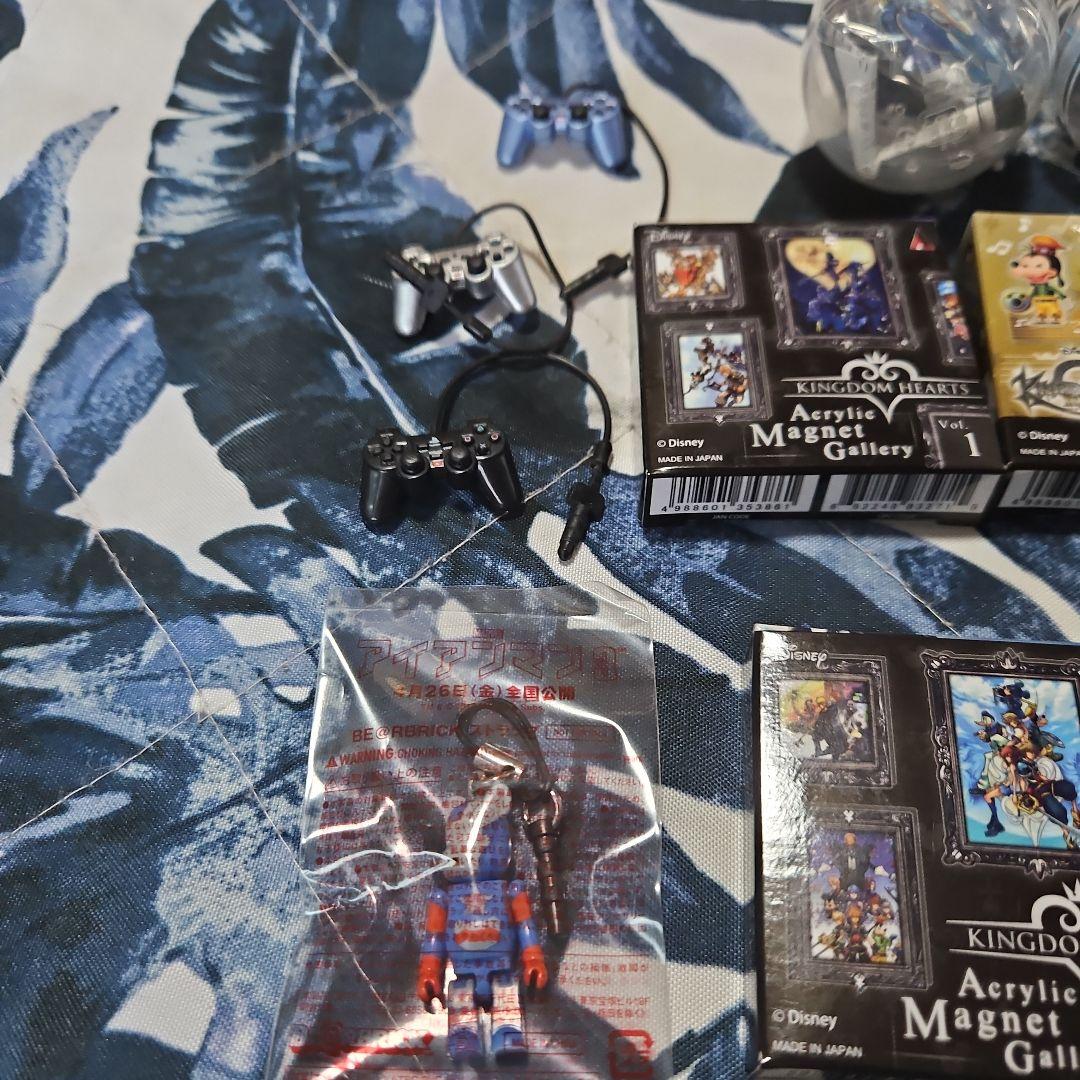 【値下げ可】キングダムハーツ アクリル　メタルチャーム カンバッジ　まとめ
