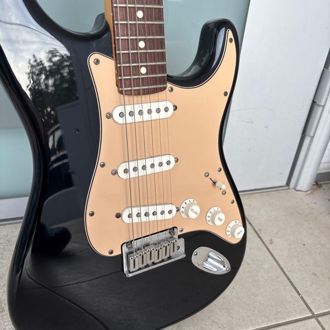 Fender フェンダー　ブラック　USA ストラトキャスター