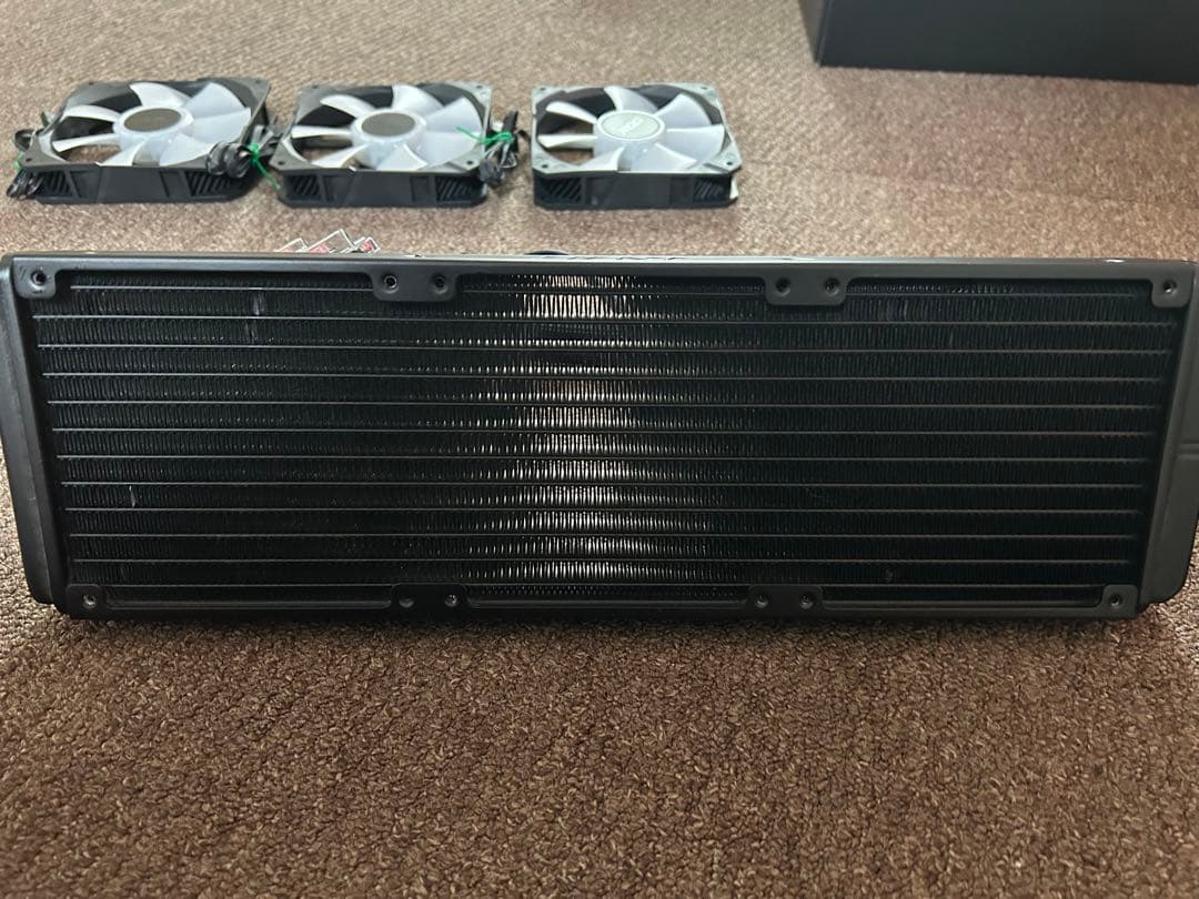 ASUS ROG STRIX LC II 360 ARGB 水冷クーラー