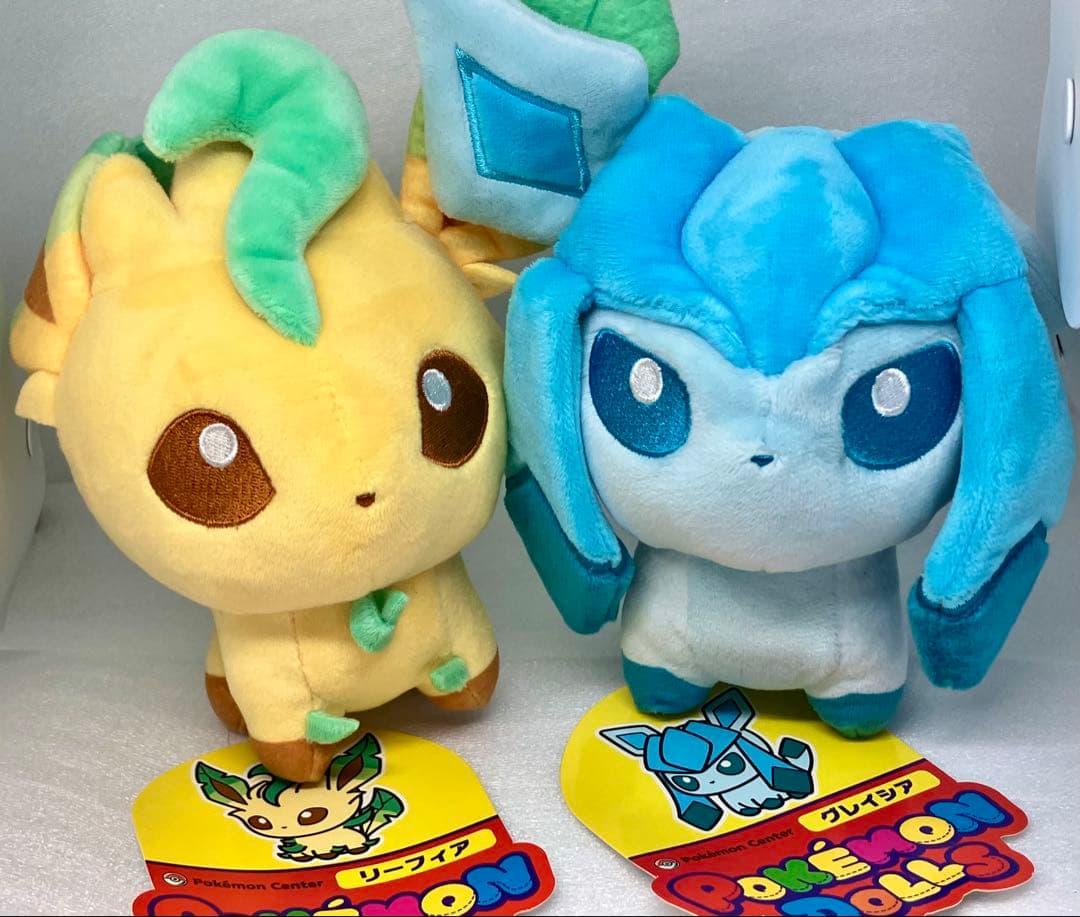 ポケモンセンター　ポケモンドールズ イーブイフレンズ　シャワーズ　ニンフィア