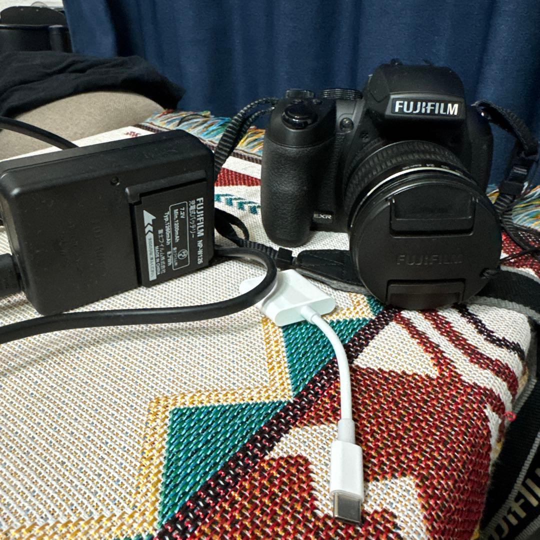 FUJIFILM デジタルカメラ finepix hs30exr