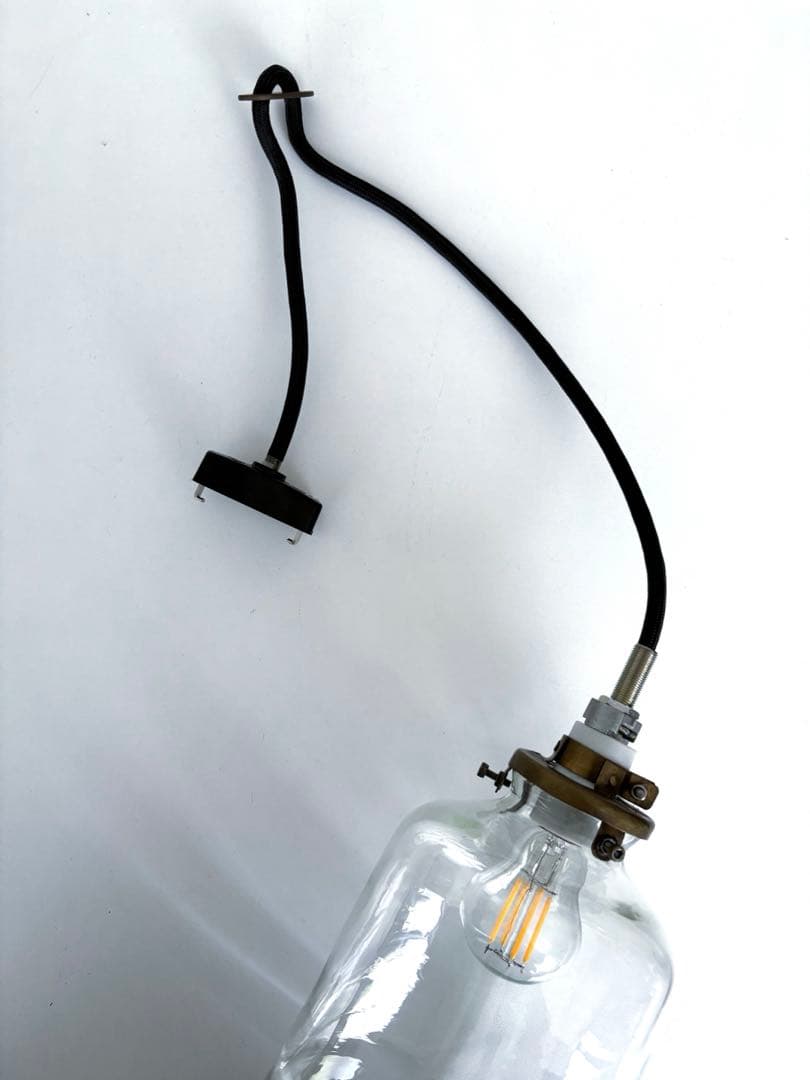 左藤玲朗（左藤吹きガラス工房）ガラスランプシェード