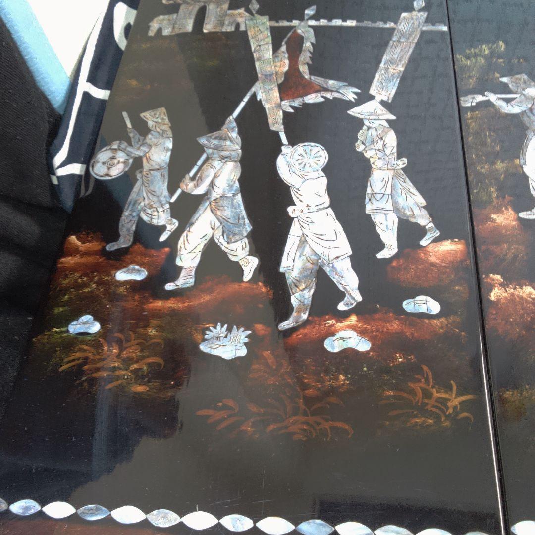 骨董４手彫り漆器 伝統的農村風景 4枚セット