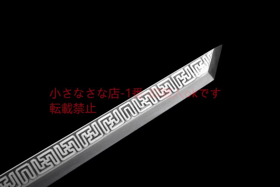 暴れ回る 古兵器 武具 刀装具 日本刀 模造刀 居合刀