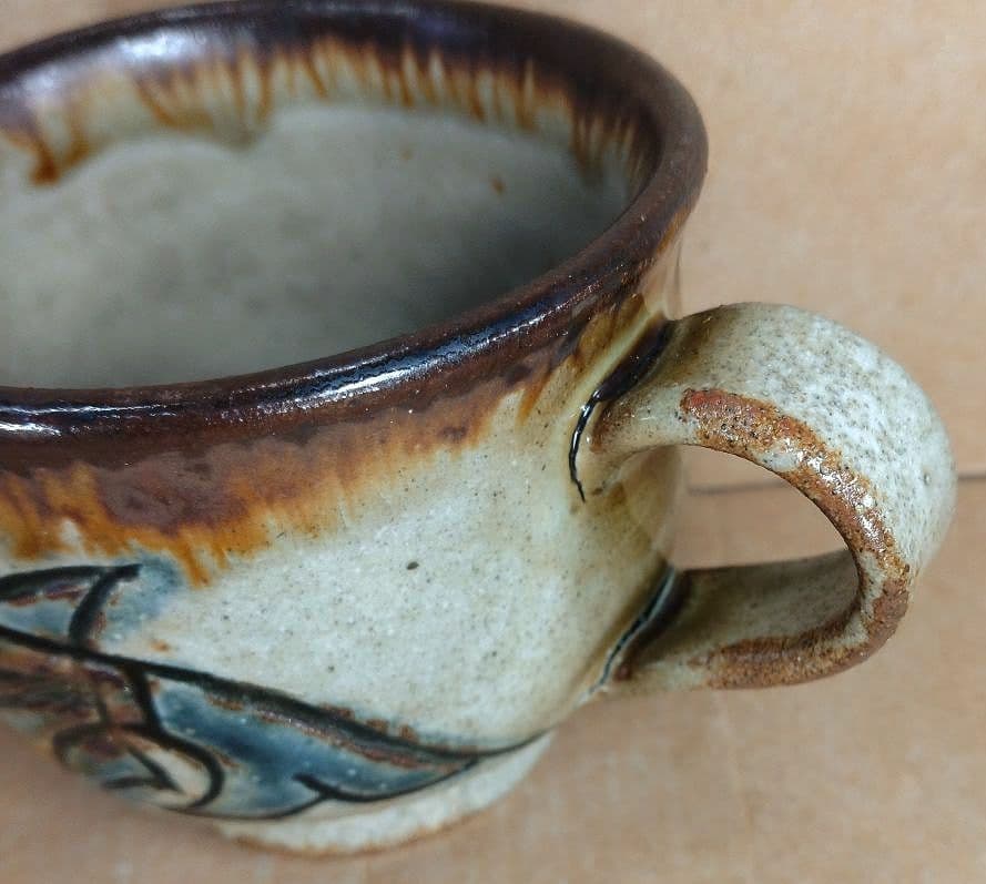 【本物保証】金城次郎 コーヒーカップ 共箱 栞 人間国宝 壷屋焼 やちむん 美品