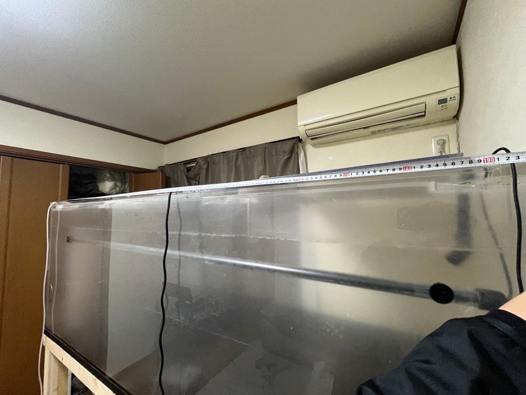 大型アクリル水槽 横幅200cm縦75 奥行100 自宅まで引取り可能な方限定