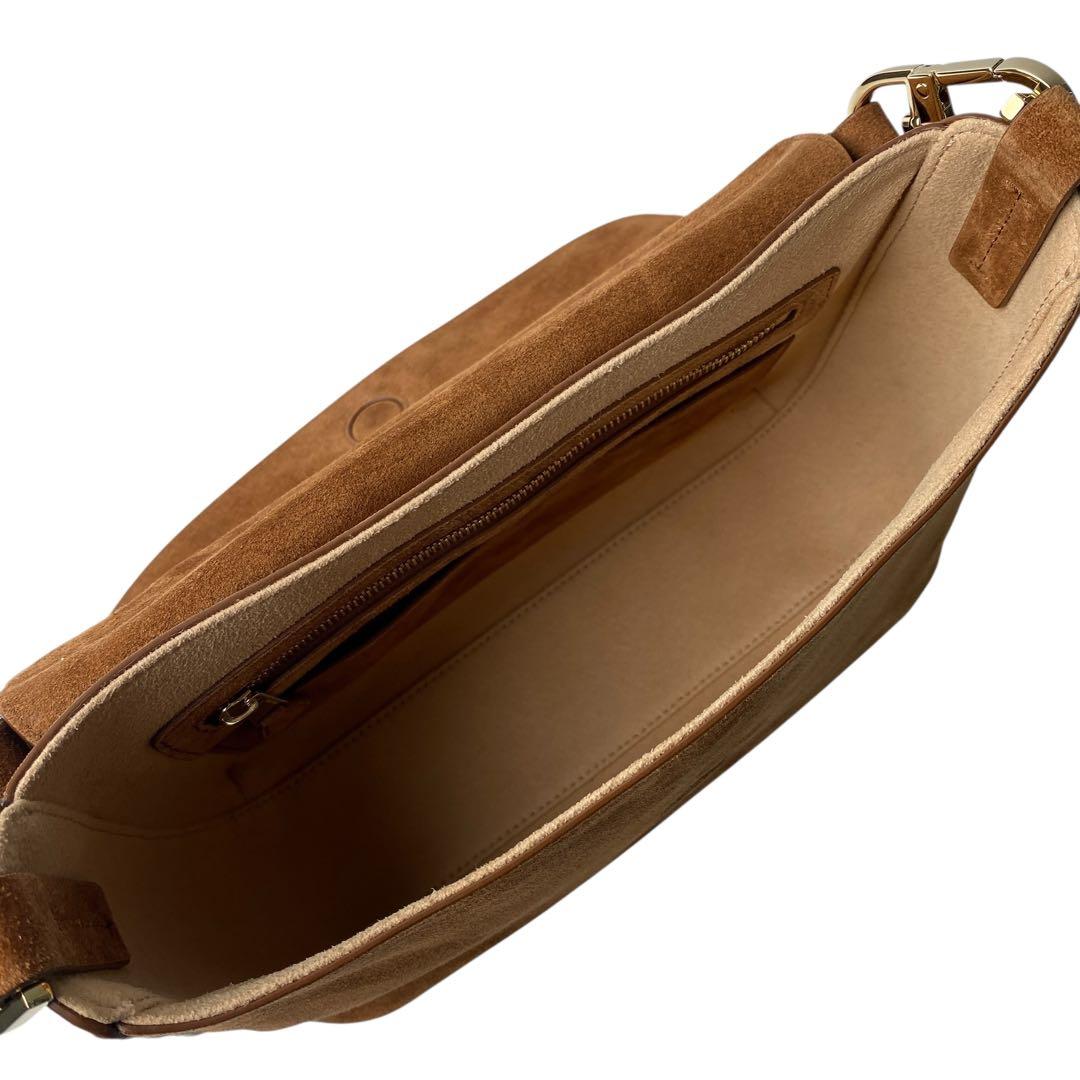 定価30万 未使用 ジョルジオアルマーニ プリマ ソフト バケットバッグ