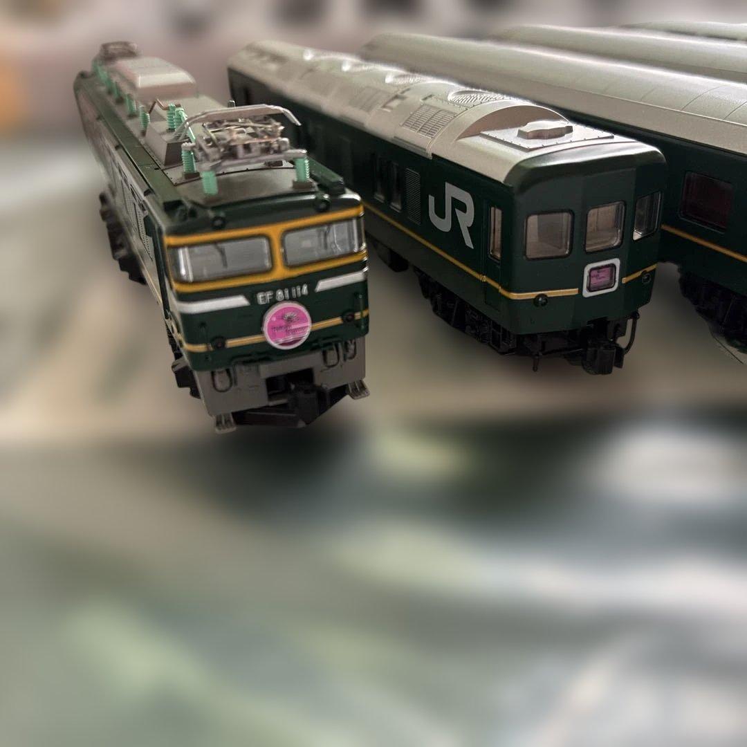 KATO10-869　EF81＋24系寝台特急トワイライトエクスプレス7両セット