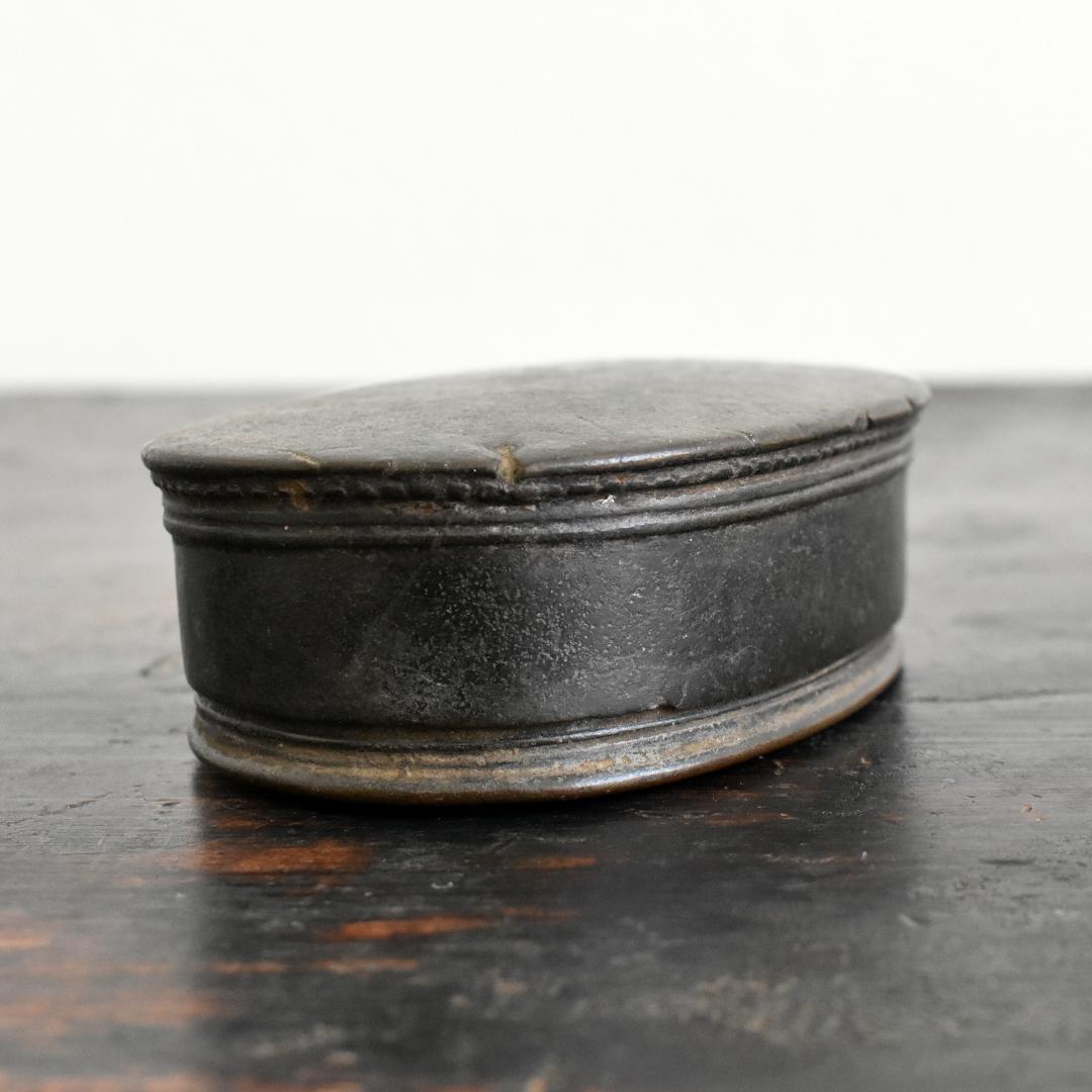 タイ北部ラーンナー美術 19世紀 青銅製 蓋付蒟醤容器 ケース/古銅/民藝/民芸