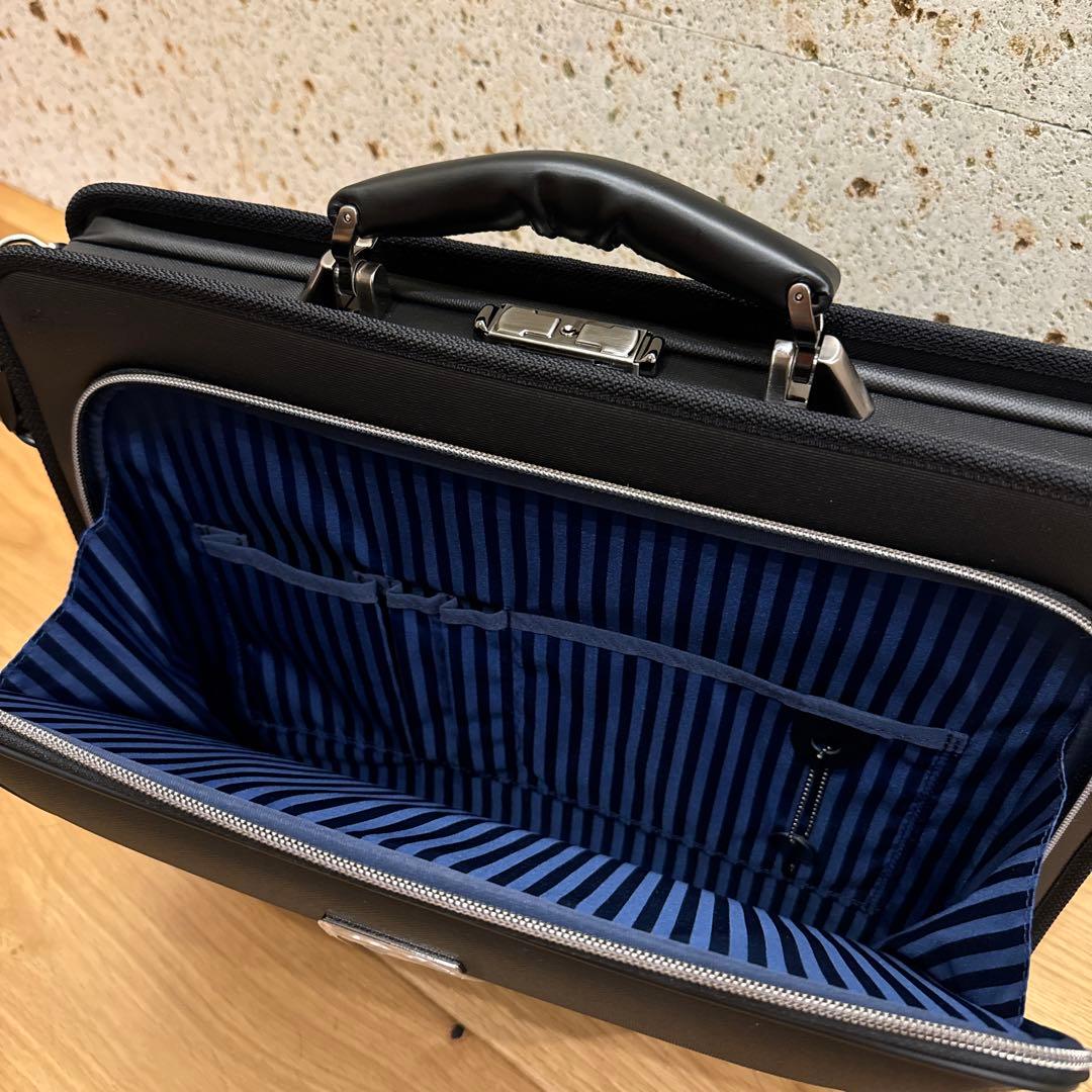 LEXUS レクサス　キャリーケース　ビジネスバッグ　2点セット　未使用