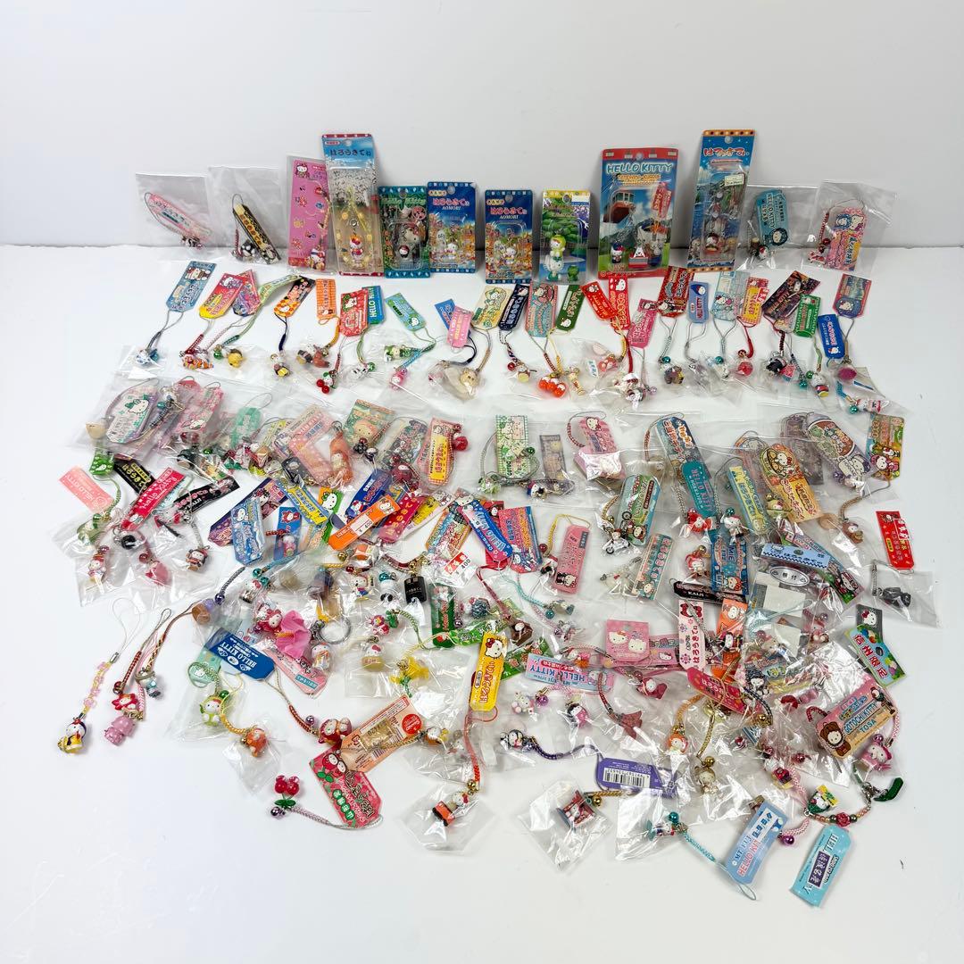 ご当地キティ ストラップ まとめ 根付 ハローキティ キーホルダー 130点