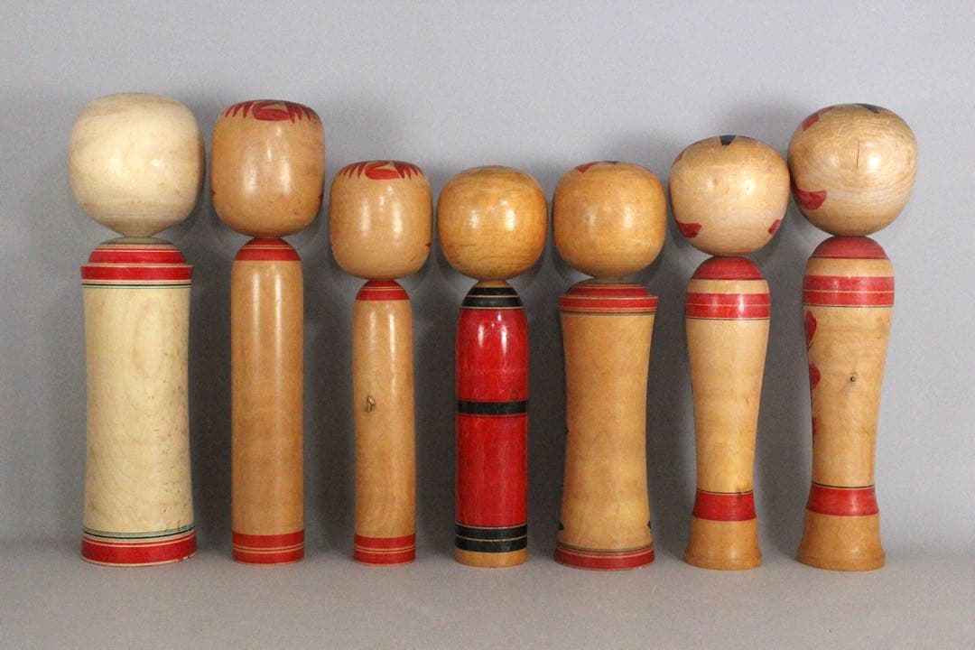 4750 こけし34点 〈小笠原義雄　里見正雄　小沢孝雄　吉田勝範 他〉送料無料