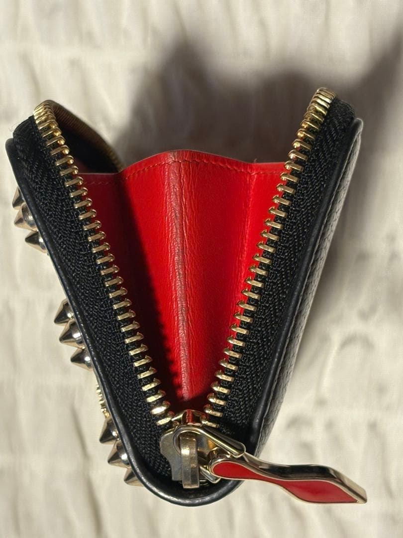 クリスチャンルブタン お財布 カードケース 小銭入れ ケース スタッズ