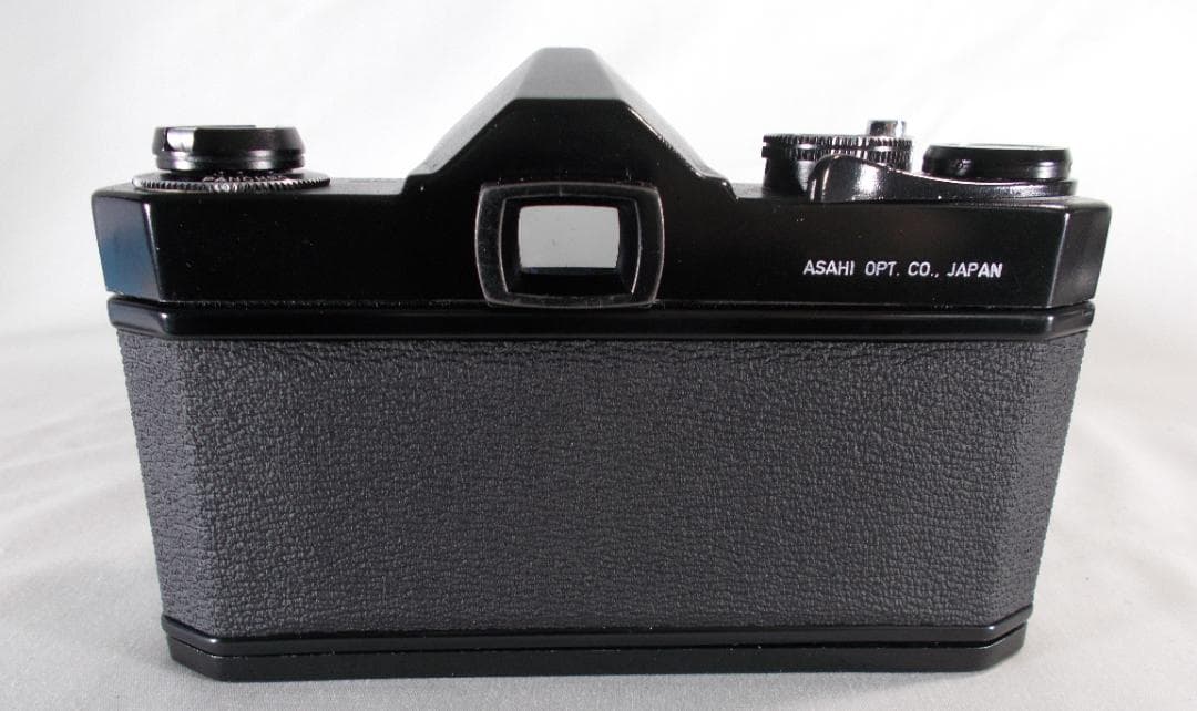 フィルムカメラ 整備済 完動品　Pentax SP + f/1.8　P199