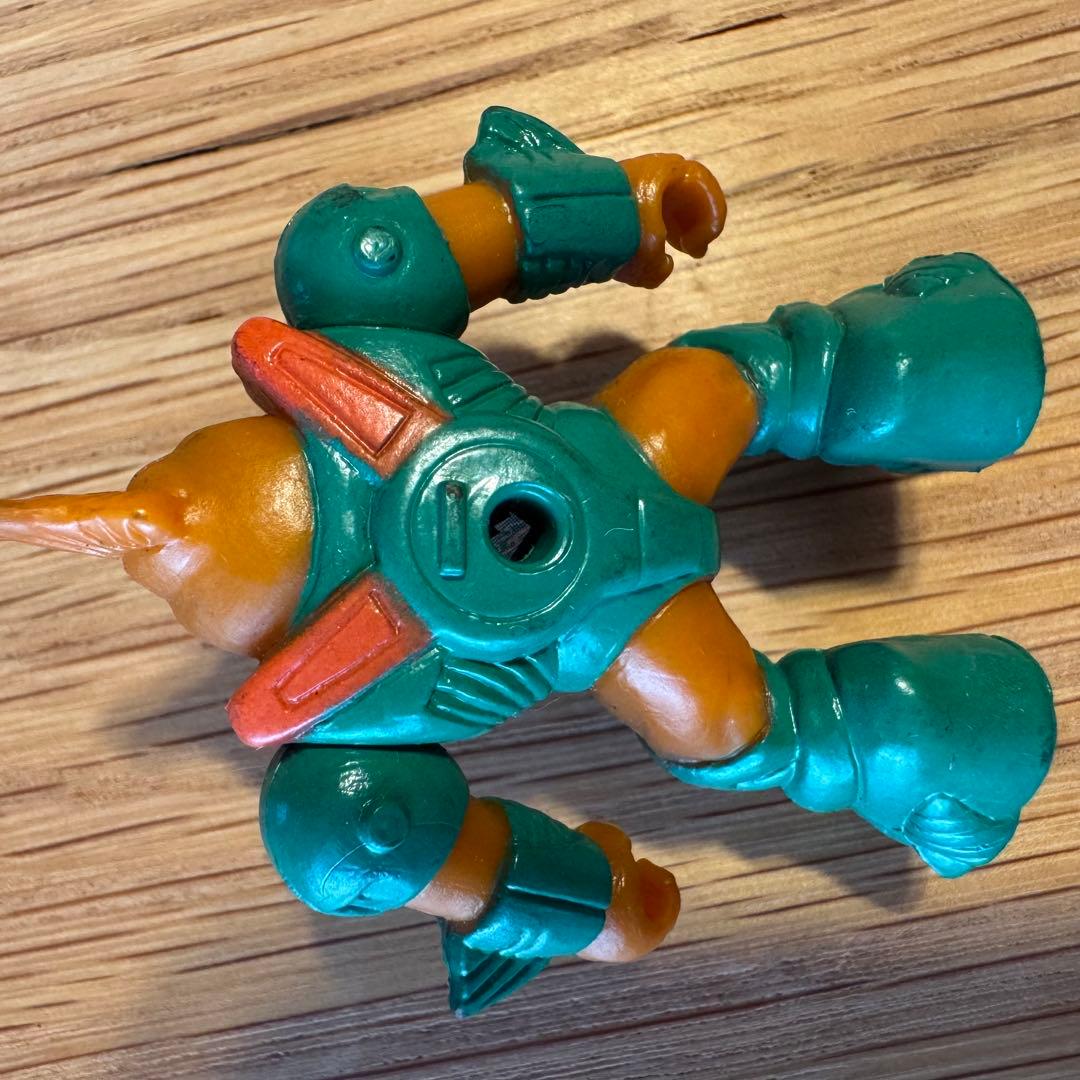 ビーストフォーマー　レーザービースト　78 海上攻撃隊長　スパークシャーク